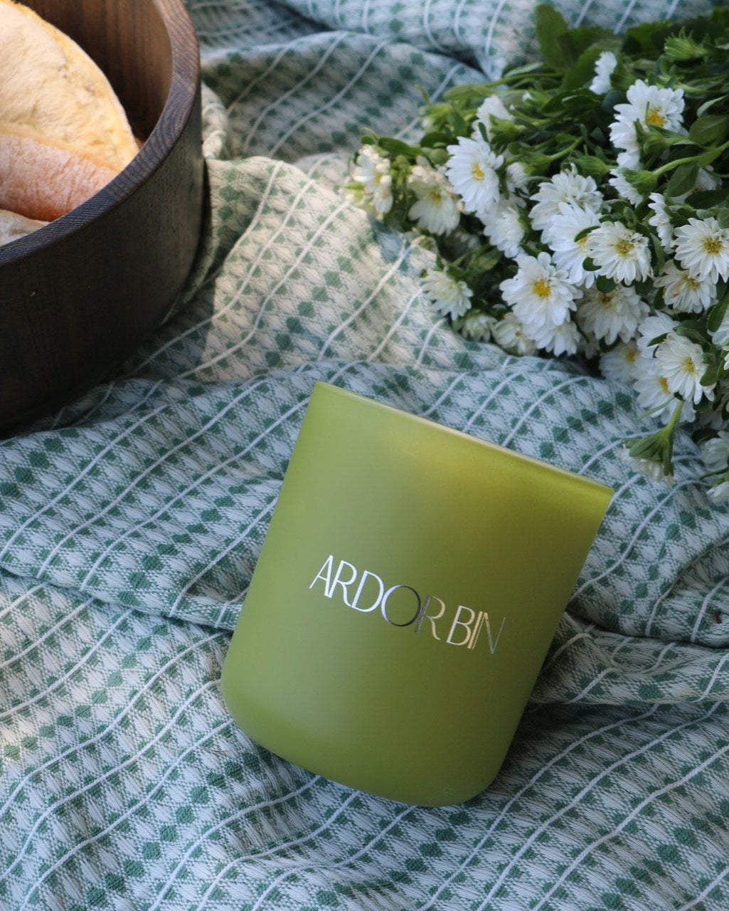 Grapefruit Gust Scented Candle 12 oz. (NEW) - Ardor Bin