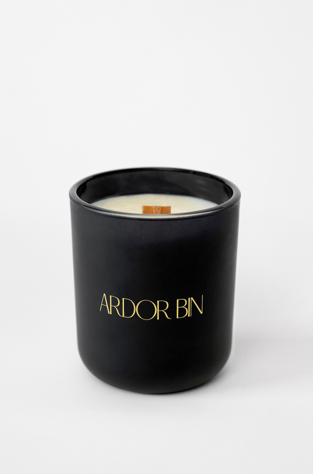 Woodfire + Spruce Wood Wick Candle 12 oz. (Limited Edition Winter Candle) - Ardor Bin
